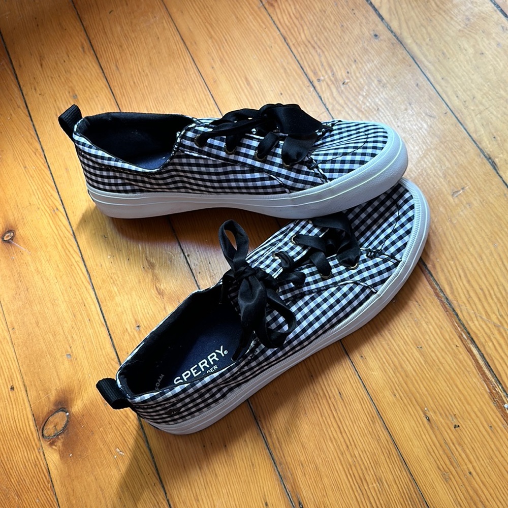 Sperry Top Sider checkered w/ silk laces; size: 7.5 W